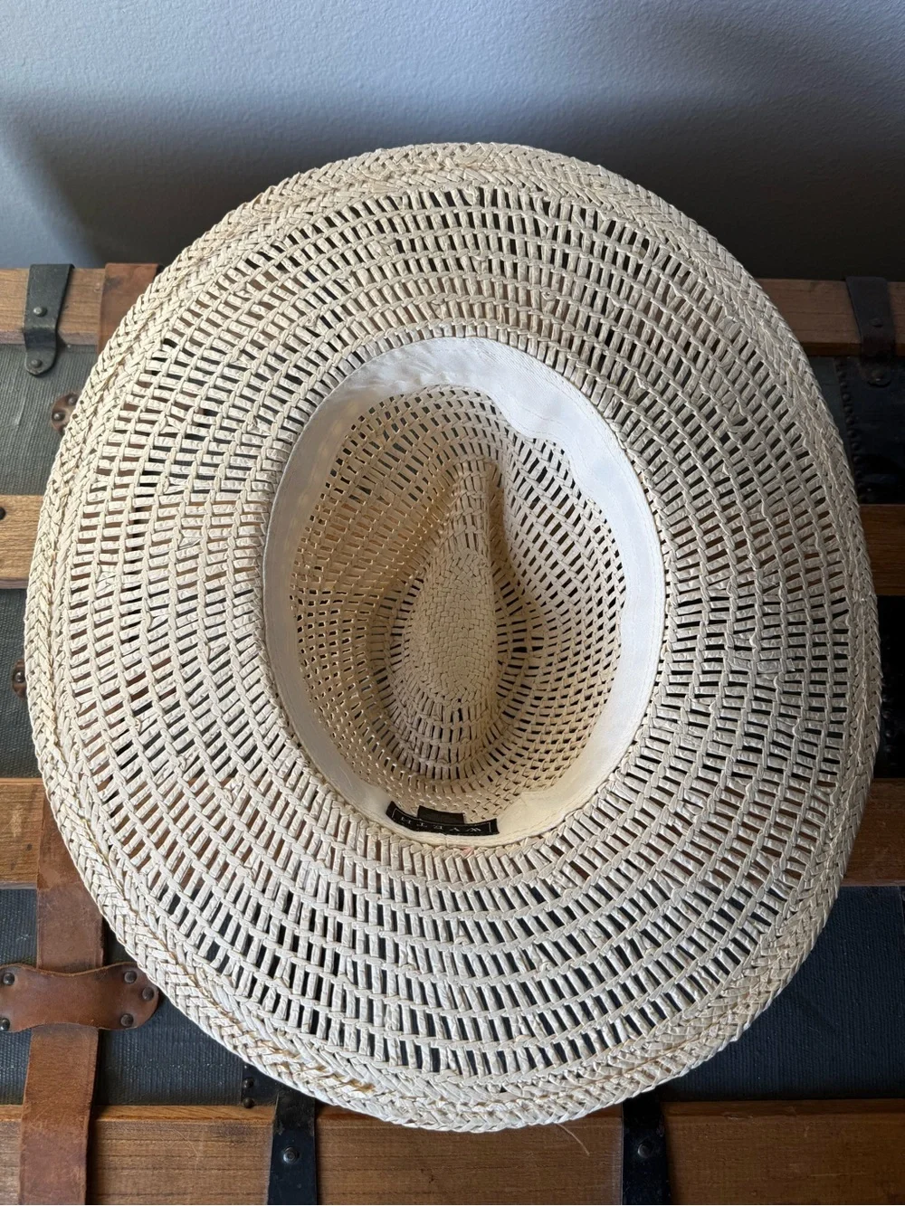Wyeth paper rancher hat